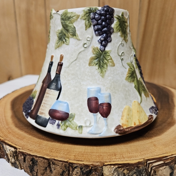 Yankee Candle Ceramic Large Lamp Shade Tuscan Red Wine Grapes Basket Vines - Picture 2 of 6